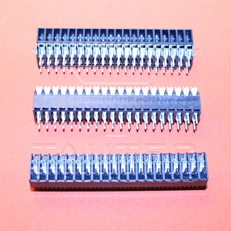 1886060000